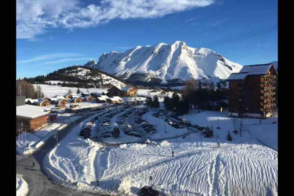 Appartement Superdevoluy 28M2 Au Pied Des Pistes 9Eme Etage Saint-Étienne-en-Dévoluy Екстериор снимка